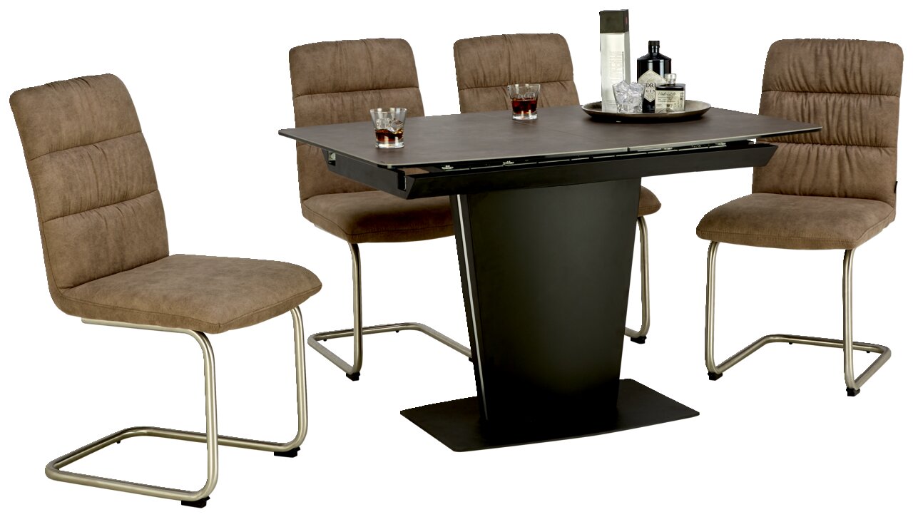 Moderner Esstisch mit vier gepolsterten Stühlen in Braun, seitliche Perspektive