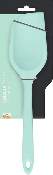 Mintfarbener MagicSpoon aus Kunststoff, frontal abgebildet auf einer Verpackung.