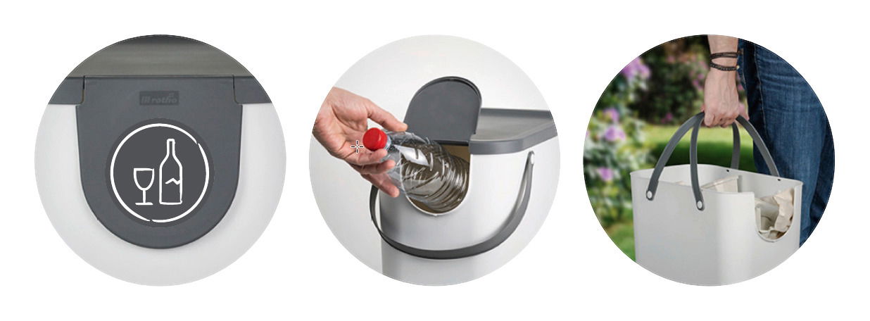 Recycling-Müllsystem mit 25 l Kapazität, grauer Deckel, geeignet für Glasflaschen und Dosen, tragbar mit Griffen, Perspektive: Nahaufnahme des Deckels, Einfüllen einer Flasche, Tragen im Freien.