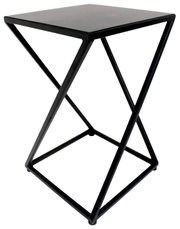 Moderne zwarte bijzettafel met een geometrisch metalen onderstel, zijaanzicht