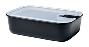 Rechteckige Frischhaltedose Easyclip 1500 mit transparentem Deckel und schwarzem Clip, seitliche Perspektive