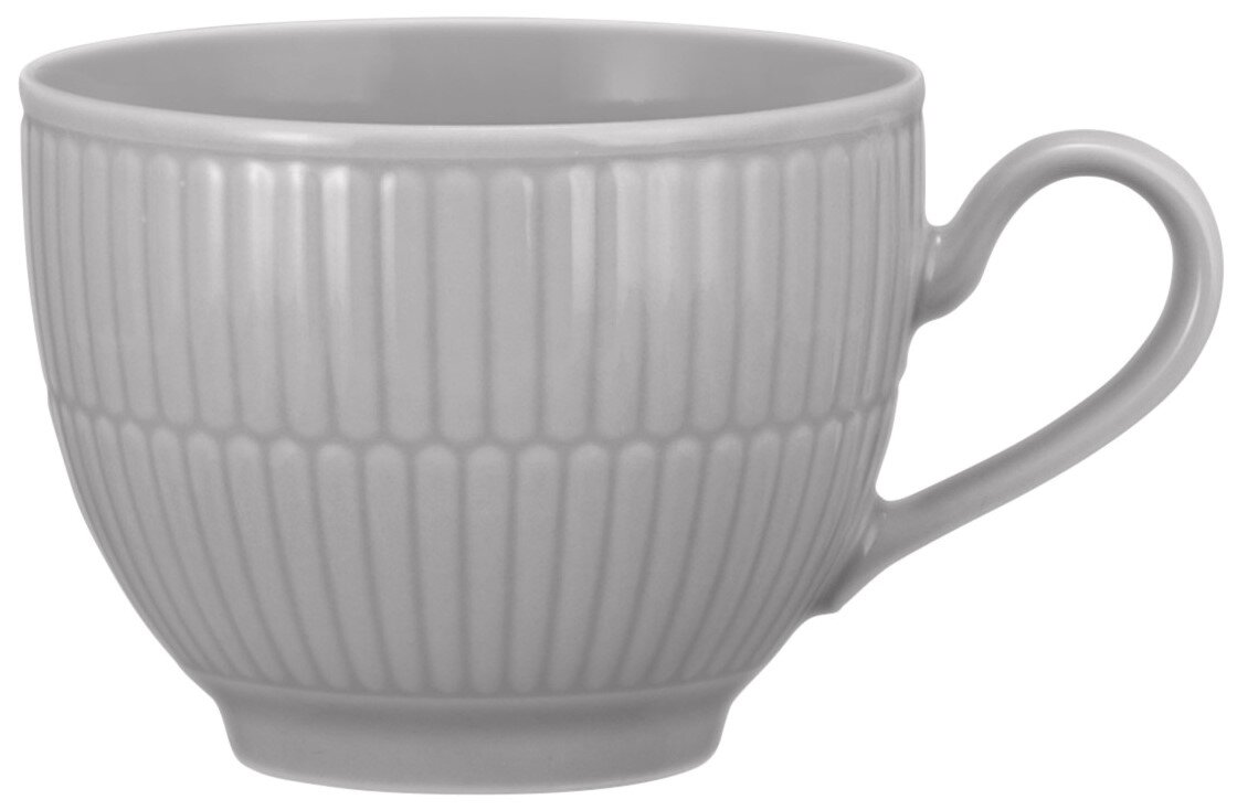 Graue Kaffeeobertasse mit geriffeltem Design, seitliche Perspektive