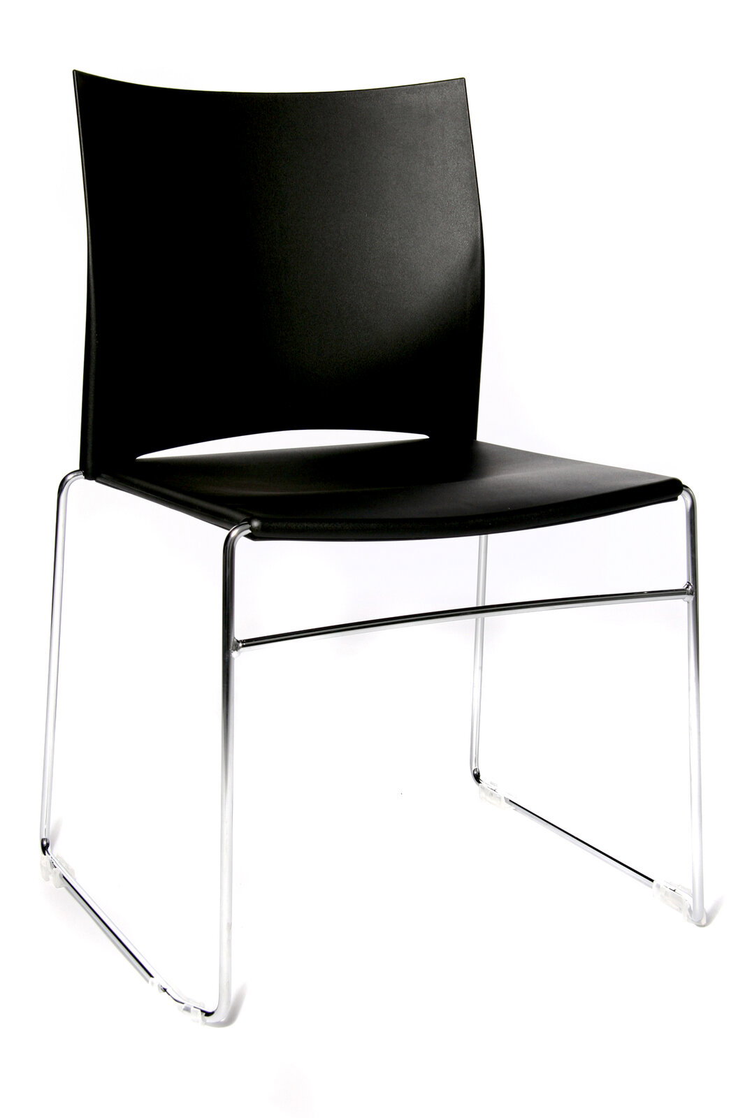 Moderner schwarzer Besucherstuhl mit Metallgestell, seitliche Perspektive