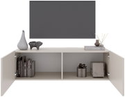 Vooraanzicht van een hangend tv-meubel met open deuren, versierd met boeken, vazen en decoratieve voorwerpen.