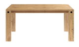 Esstisch aus Holz in natürlicher Farbe, frontal fotografiert