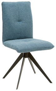 Moderner blauer Stuhl mit gepolsterter Sitzfläche und Rückenlehne, auf einem schwarzen Metallgestell, seitliche Perspektive