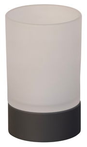 Zylindrisches Akku-Windlicht mit mattem Glas und dunklem Sockel, frontal betrachtet.