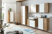 Moderner Midischrank 65 cm in Holzoptik mit weißen Fronten, seitliche Perspektive
