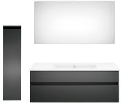 Moderne Badkombination in schwarzem Design mit Waschbecken, Spiegel und hohem Schrank, Frontalansicht.