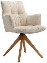 Beiger Sessel mit gepolsterter Sitzfläche und Rückenlehne, auf einem Holzgestell mit vier Beinen. Seitliche Perspektive.