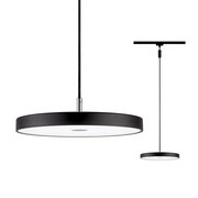 Moderne schwarze Pendelleuchte Hildor in Seitenansicht, mit schlankem, rundem Design und weißem Diffusor.