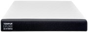 Frontale Ansicht einer TEMPUR Explorer 22 Hybrid Matratze mit dunklem Rand und weißer Oberfläche.
