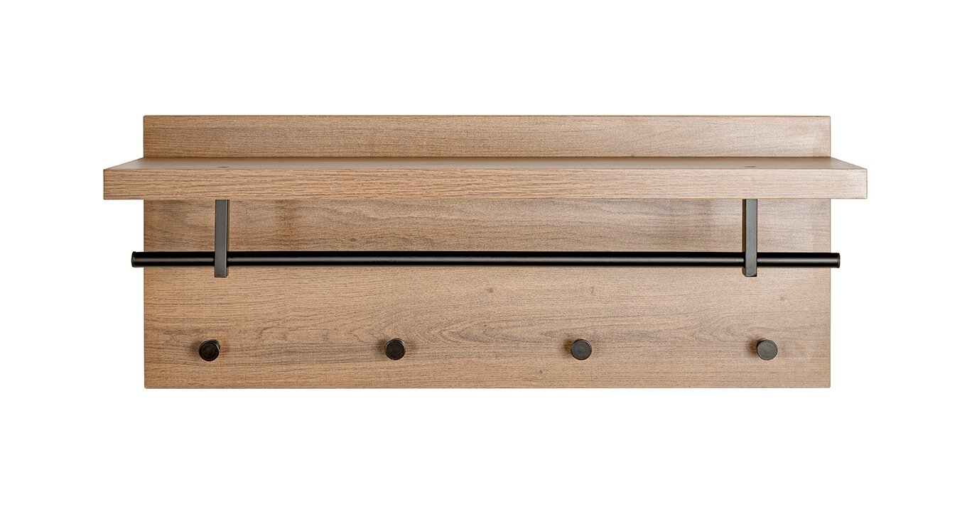 Wandgarderobe aus Holz in Eiche-Optik mit Ablage, Metallstange und vier Haken, frontale Ansicht