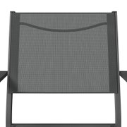 Vorderansicht eines modernen, dunkelgrauen Stapelsessels mit schlichtem Design.