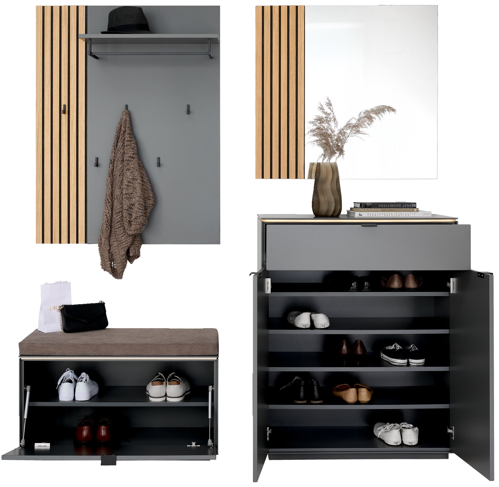 Modernes Garderoben-Set für den Flur in Grau und Holzoptik mit Paneel, Spiegel und Schuhschränken mit Sitzbank; frontale Ansicht, ein Schuhschrank geöffnet und Innenfächer sichtbar