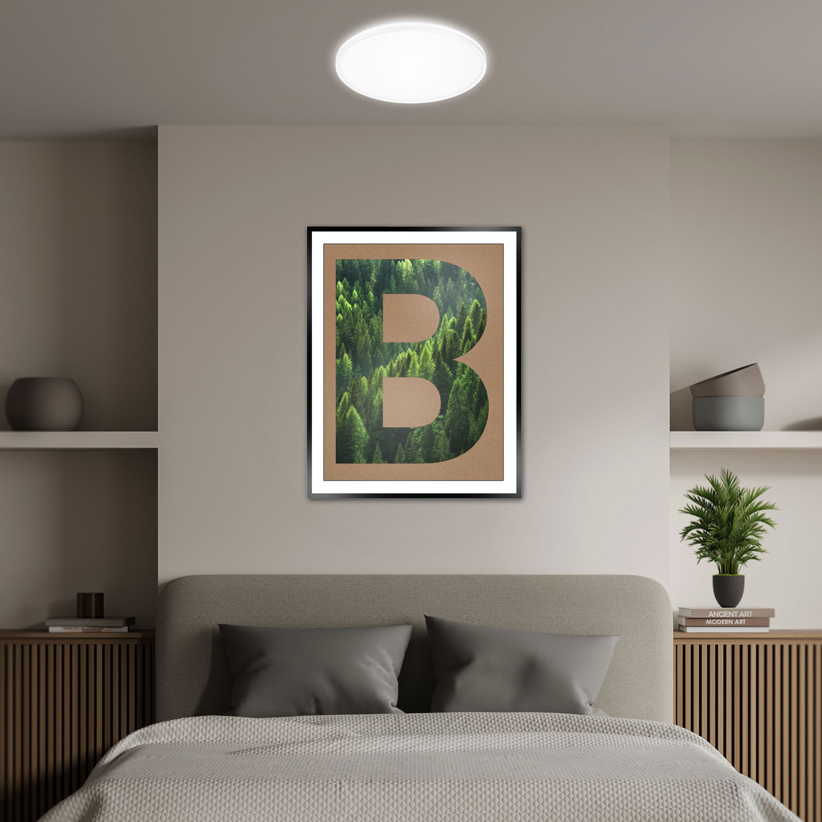 Moderne LED-Deckenleuchte in einem stilvollen Schlafzimmer, von unten betrachtet.