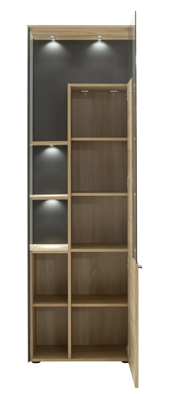 Vitrine aus Holz mit mehreren Regalböden und integrierter Beleuchtung, Frontalansicht