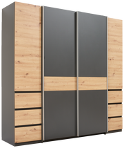 Moderner Dreh- und Schwebetürenschrank mit vier Türen in Holzoptik und grauen Elementen, seitliche Perspektive