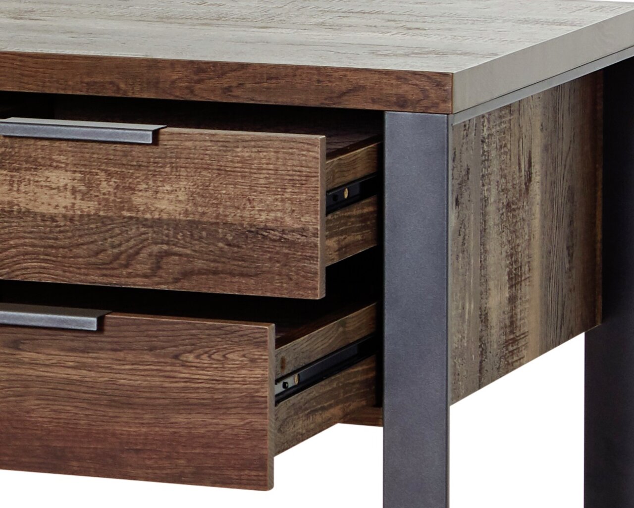 Nahaufnahme eines Schreibtisches mit zwei geöffneten Schubladen aus Holzoptik, seitliche Perspektive