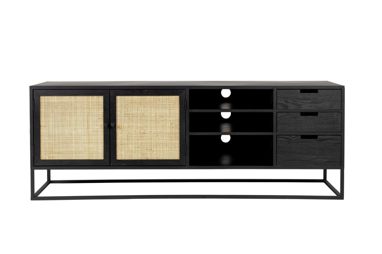 Frontale Ansicht eines modernen Sideboards mit schwarzem Rahmen, zwei geflochtenen Türen und mehreren Schubladen.