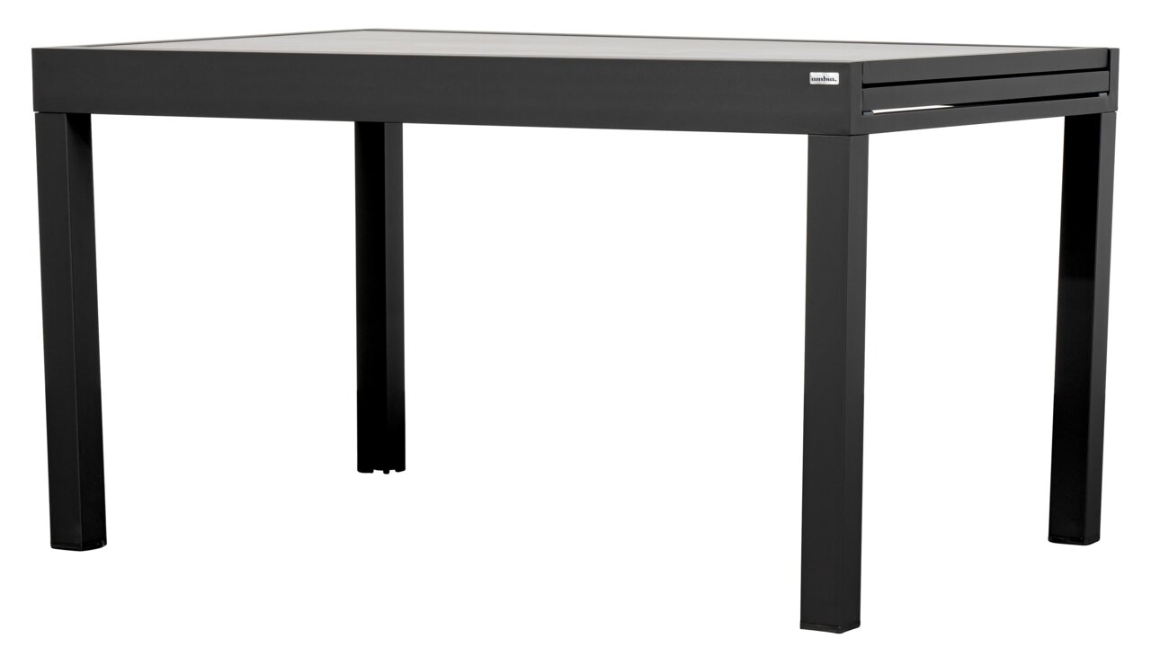 Moderner schwarzer Gartentisch aus Metall mit rechteckiger Tischplatte, seitliche Perspektive.