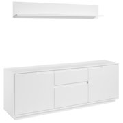 Weißes TV-Lowboard mit zwei Türen und zwei Schubladen, darüber ein passendes Wandboard, seitliche Perspektive