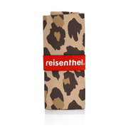 Gevouwen mini-maxi-shopper in het Leo Macchiato-ontwerp, vooraanzicht met rood reisenthel-lint.