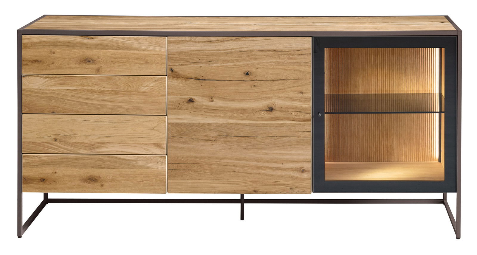 Frontale Ansicht eines modernen Sideboards aus Holz mit Schubladen und beleuchtetem Glasteil.