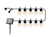 Solarbetriebene Lichterkette mit 10 LED-Lampen in Kugelform, seitliche Ansicht mit Solarpanel.