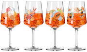 Vier Weingläser mit tropischen Motiven und orangefarbenem Getränk, seitliche Perspektive.