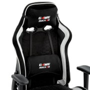 Zwarte gamingstoel met witte rand en Game Rocker-logo, vooraanzicht