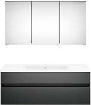 Moderne Badkombination mit Spiegelschrank und Waschbeckenunterschrank, Frontalansicht