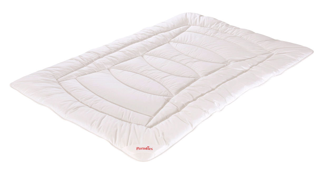 Ganzjahresbettdecke Paradies FLORA BIO in schräger Draufsicht