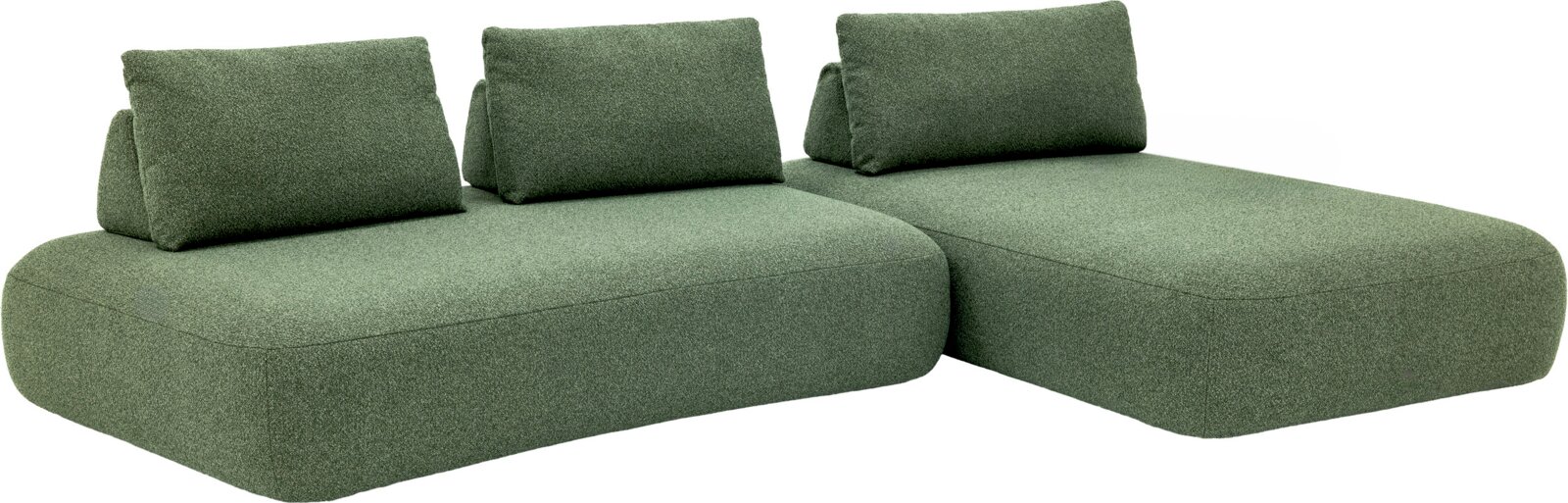 Chilliano Longchairkombination FLEX Grünes, modulares Lounge-Sofa/Daybed mit zwei breiten Sitzmodulen und drei Rückenlehnenkissen, freigestellt auf weißem Hintergrund, Ansicht schräg von vorne
