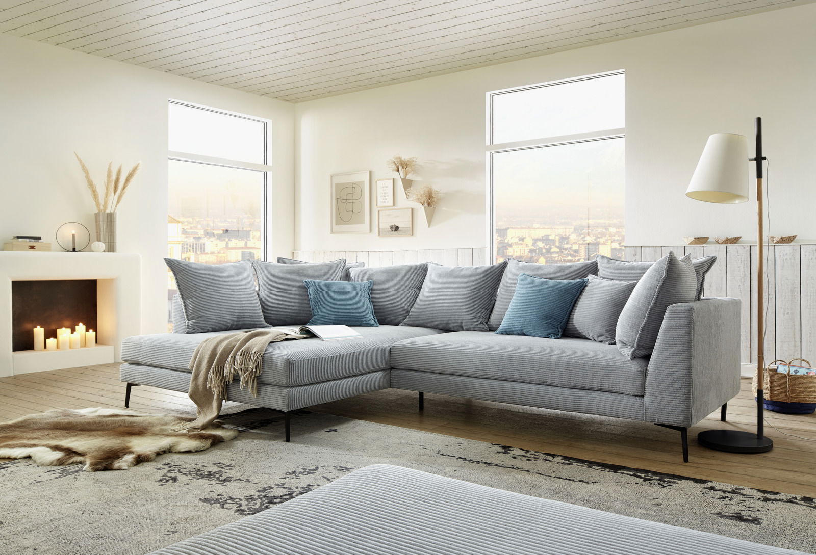 Stylife Ecksofa ANA Eckgarnitur in einem modernen Wohnzimmer, seitliche Perspektive