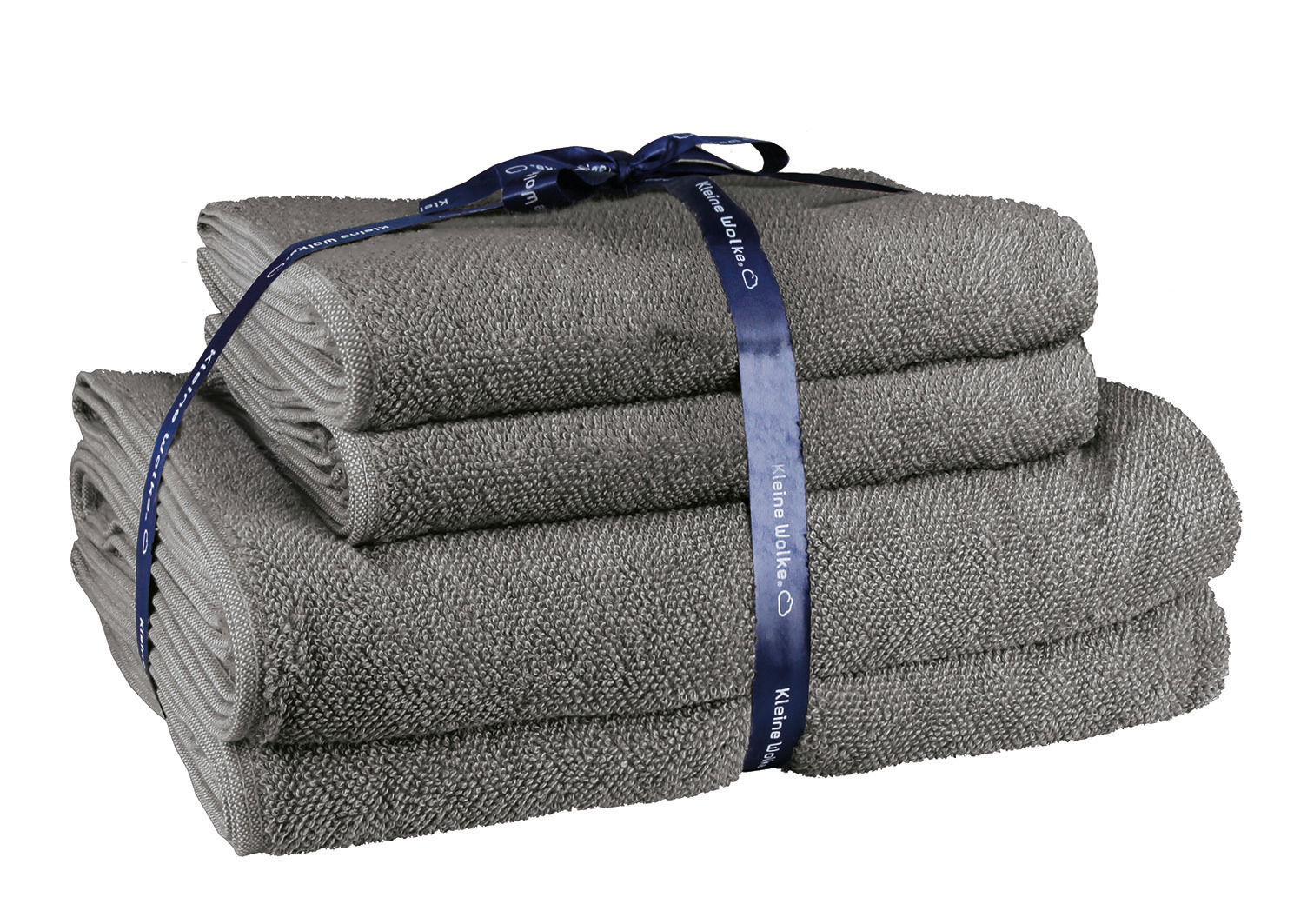 Kleine Wolke Handtuchset 4-tlg. CHILL Graues Handtuchset, bestehend aus vier Teilen, mit blauer Schleife gebunden, seitliche Perspektive