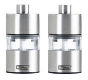 Set aus zwei Edelstahl-Pfeffer- und Salzmühlen, frontal abgebildet, mit transparentem Mittelteil und Ad Hoc Logo.