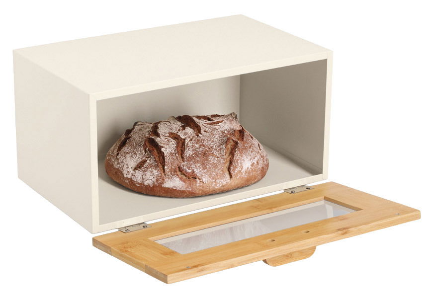 Brotkasten mit geöffneter Klappe, zeigt ein frisches Brot im Inneren, Perspektive von vorne