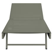 Frontansicht einer modernen, grauen Sonnenliege mit schlichtem Design.