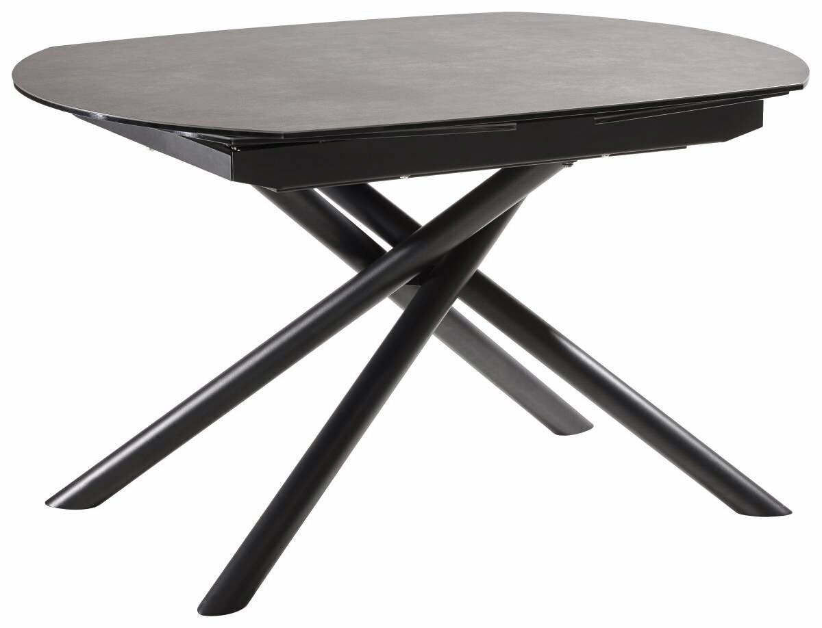 Moderner Esstisch mit ovaler Tischplatte und gekreuzten schwarzen Beinen, seitliche Perspektive