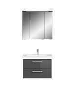 Moderne Badkombination mit Spiegelschrank und Waschbeckenunterschrank in Frontansicht