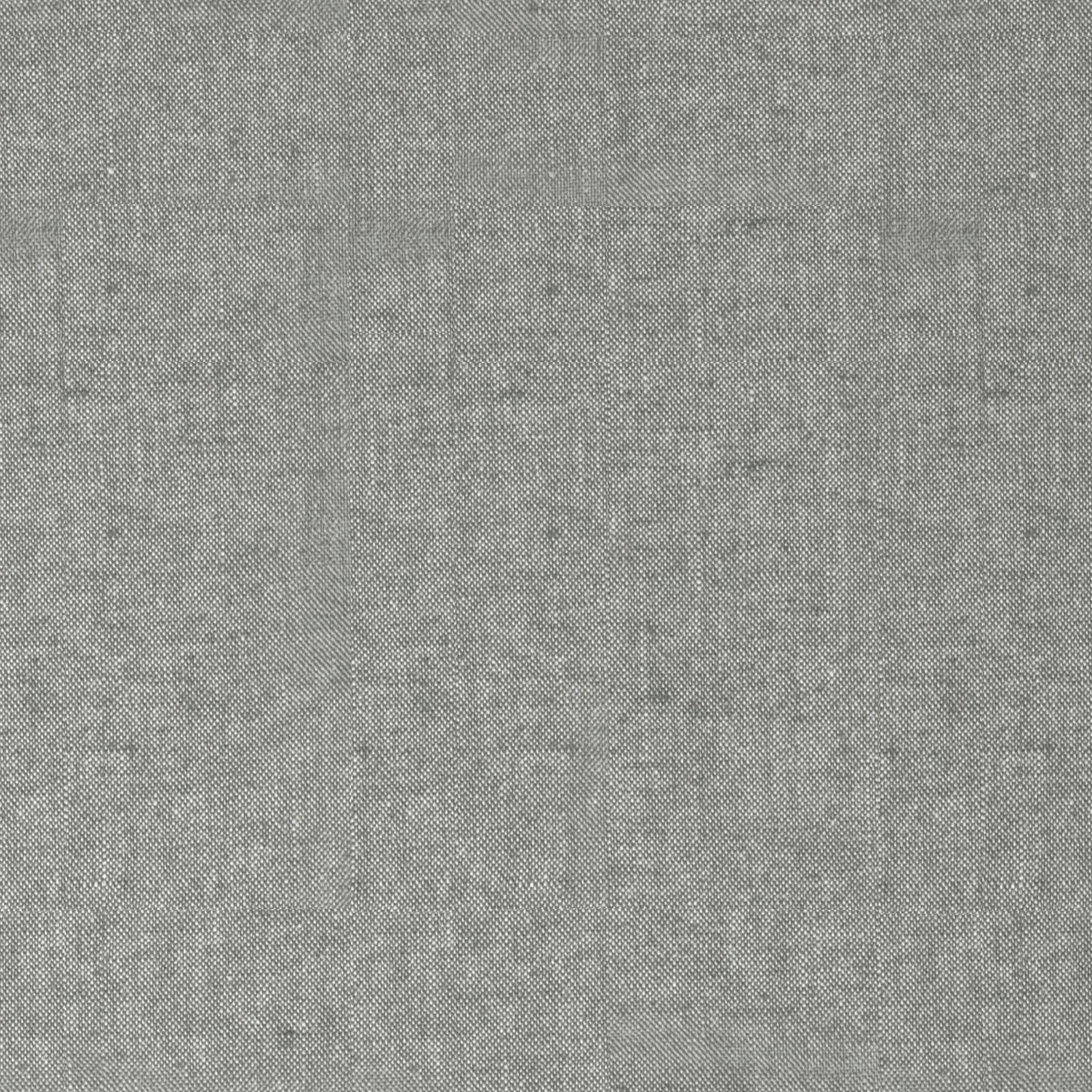 Nahaufnahme eines grauen Wendebettwäsche-Stoffes mit feiner Textur.