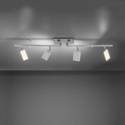 Moderne Deckenleuchte aus Aluminium mit vier rechteckigen, verstellbaren Strahlern, Ansicht von unten.