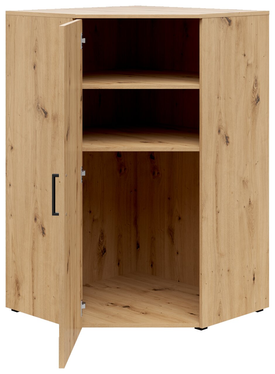 Eckkommode aus Holz mit geöffneter Tür, zwei Regalböden und natürlicher Holzmaserung, Perspektive von vorne links
