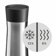 Impulse Isolierbecher 0,35l in Edelstahloptik mit schwarzem Deckel, hält Getränke 12 Stunden kalt und 8 Stunden warm, seitliche Ansicht