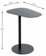 Moderner schwarzer Beistelltisch mit asymmetrischer Tischplatte, runder Basis und schlankem Standbein, seitliche Perspektive.