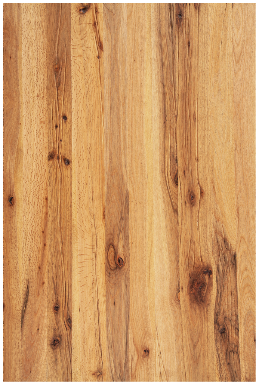 Holztischplatte mit natürlicher Maserung, aus der Vogelperspektive fotografiert