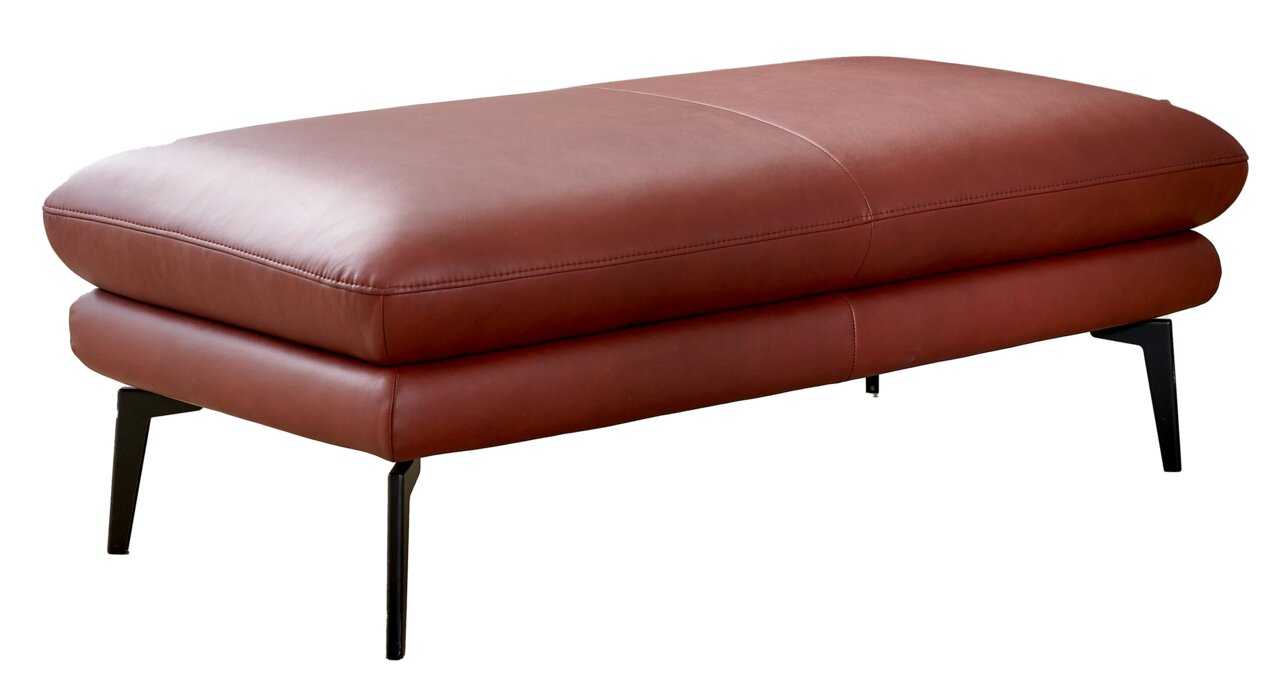 Dieter Knoll XXL-Hocker ARZONA L Brauner XXL-Hocker aus Leder mit schwarzen Metallbeinen, seitliche Perspektive