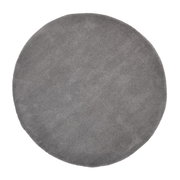 Runder, grauer Teppich mit weicher Oberfläche, Draufsicht