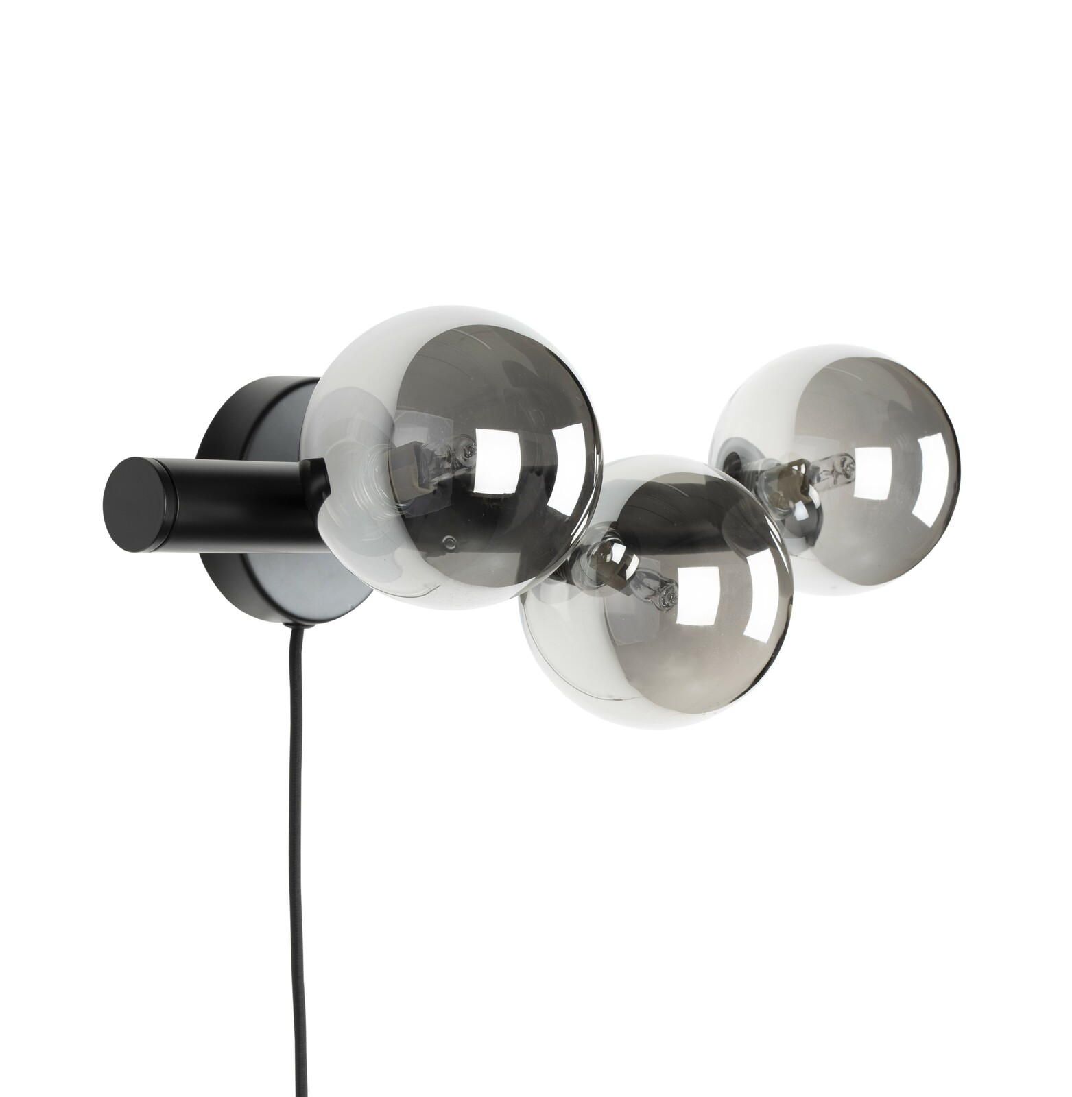 Moderne Wandleuchte mit drei rauchgrauen Glaskugeln, seitliche Perspektive